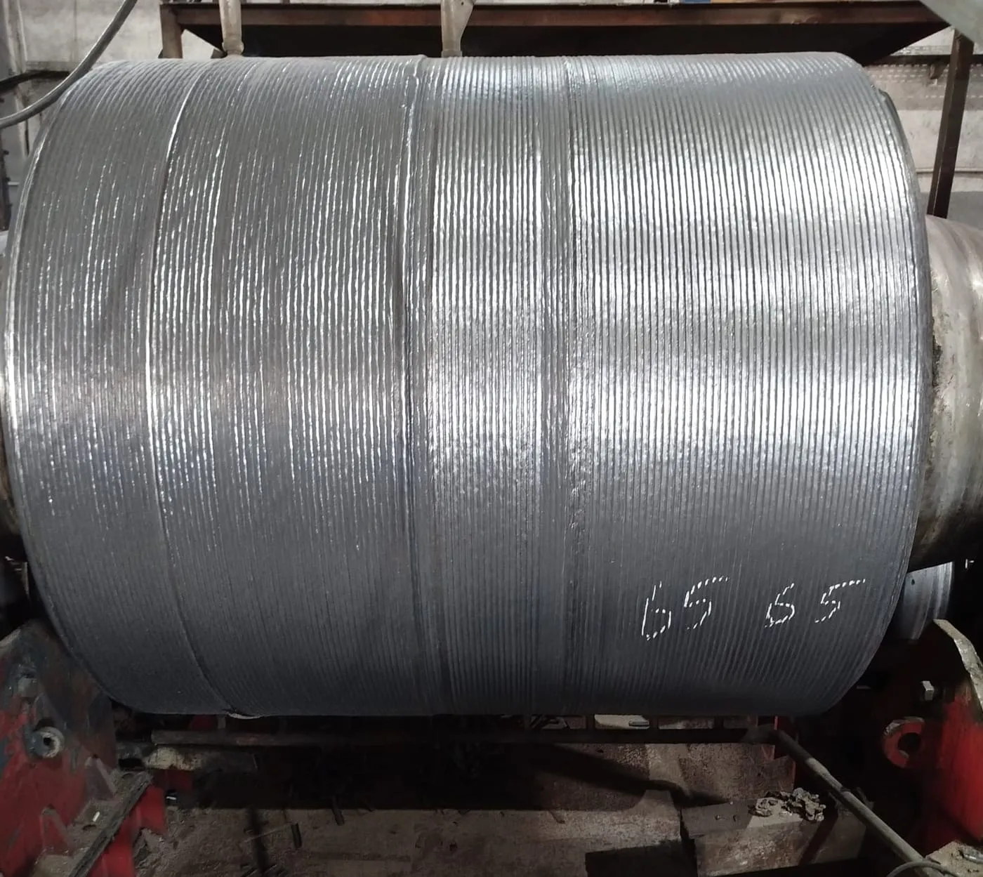 Sert dolgu tamamlanmış roller press rolesi